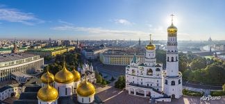 Соборная площадь летом Соборная площадь летом