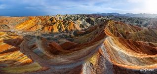 Цветные горы Данься Цветные горы Данься