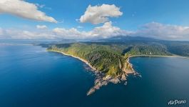 Пролив Кунаширский, мыс Столбчатый Пролив Кунаширский, мыс Столбчатый